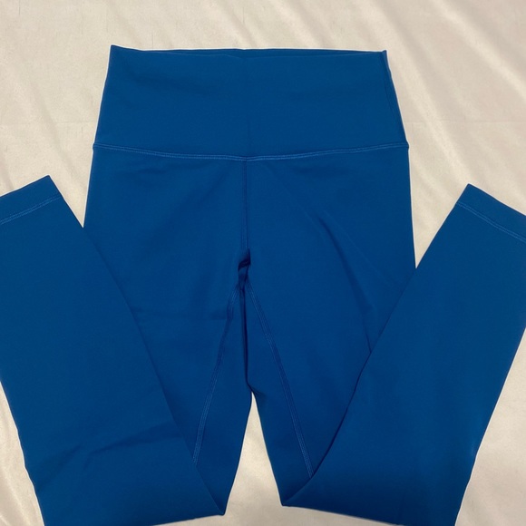 Lululemon Wunder Train High Rise 25” - Picture 7 of 13